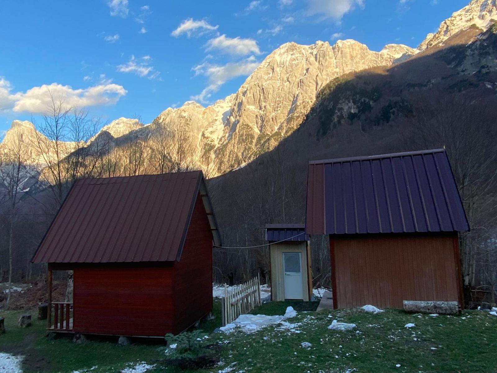 Bujtina Diti Chalet